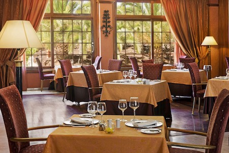 Restaurant Saint Andrews at Elba Palace Hotel